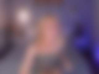 Clara-Schneider1's Live Sex Cam Show