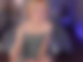 Clara-Schneider1's Live Sex Cam Show
