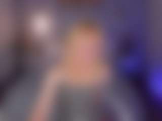 Clara-Schneider1's Live Sex Cam Show