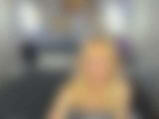 Clara-Schneider1's Live Sex Cam Show
