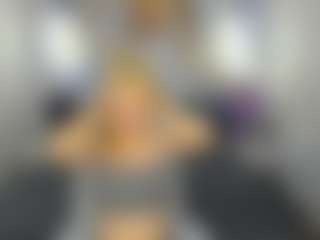 Clara-Schneider1's Live Sex Cam Show