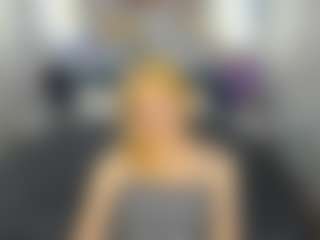 Clara-Schneider1's Live Sex Cam Show