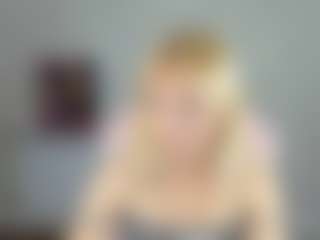 Live cam show with Clara-Schneider1 - Sweet on CamSextacy