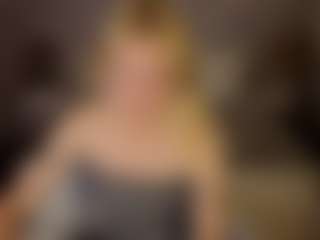 Clara-Schneider1's Live Sex Cam Show