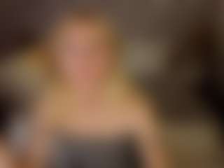Live cam show with Clara-Schneider1 - Doggy on xxxlivecams.org
