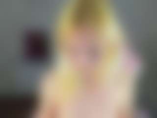 Live cam show with Clara-Schneider1 - Sweet on TeamSkeetLive