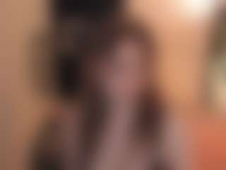Live cam show with ElizabethVane - Blonde Hair Petite on xDating