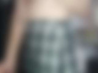 EloraKiss's Live Sex Cam Show