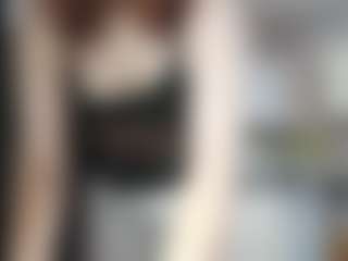 EloraKiss's Live Sex Cam Show