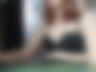 EloraKiss's Live Sex Cam Show