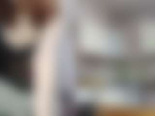 Live cam show with EloraKiss - Red Hair Teen (18+) on Camsoda