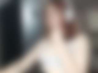 Live cam show with EloraKiss - Blue Eyes on xplaylive.com