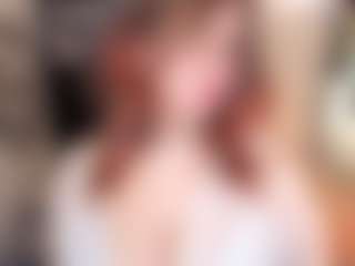 HaniaWish's Live Sex Cam Show