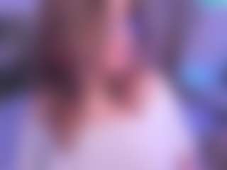 HaniaWish's Live Sex Cam Show
