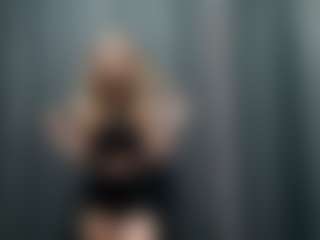 HarrietteCestari's Live Sex Cam Show