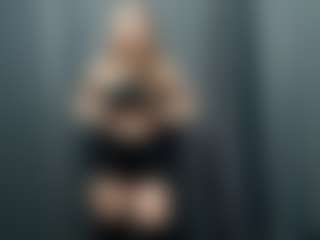 HarrietteCestari's Live Sex Cam Show