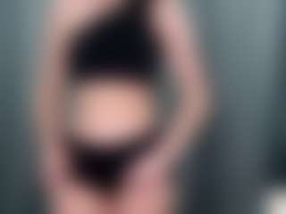 HarrietteCestari's Live Sex Cam Show
