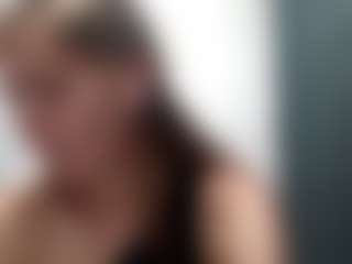 HarrietteCestari's Live Sex Cam Show