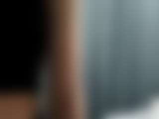 Live cam show with HarrietteCestari - Blowjob on luckytryst.com