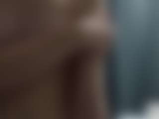 Live cam show with HarrietteCestari - Blonde Hair Fetish on livesexfox.com