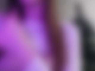Live cam show with HarrietteCestari - Blonde Hair on Camsoda