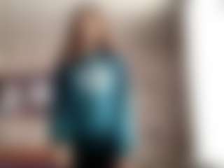 Live cam show with KatharinePinsky - New Petite on camwithhim.com