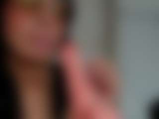 Live cam show with katt-noor - Latina on CamwithHer