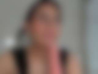 Live cam show with katt-noor - Foot Fetish Latina on alttransgirls