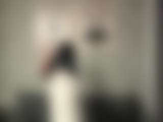 Live-Cam-Show mit LeontineJenson - Moaning auf Camsoda