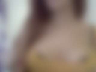 naughtyxana MILF webcam performer live streaming