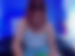 EmmaHiltton's Live Sex Cam Show