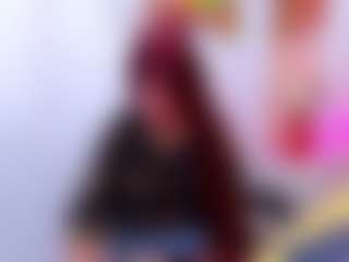 Live cam show with EmmaHiltton - Small Tits on hotwifechat.live