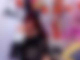 Live cam show with EmmaHiltton - Smoking on testsause.com