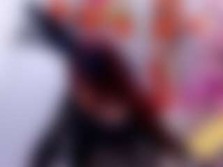 Live cam show with EmmaHiltton - Brown Hair on Soda Cam