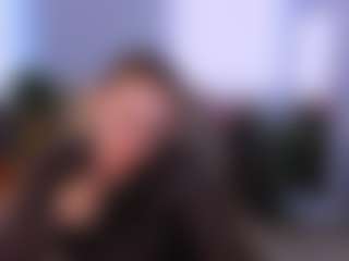 Live cam show with KaraMoor - New Bedroom on Dolls Live