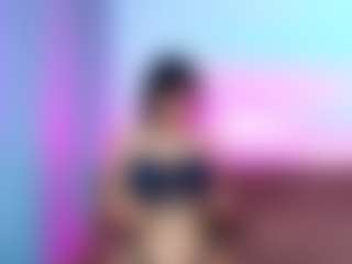 Laurasmithh2's Live Sex Cam Show
