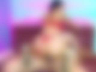Laurasmithh2's Live Sex Cam Show