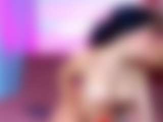 Laurasmithh2's Live Sex Cam Show