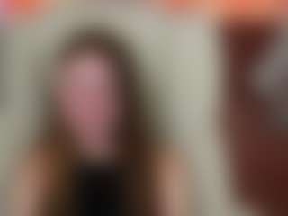 Live cam show with LilaSims - Brown Hair Petite on Livezox
