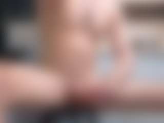 Long-Play's Live Sex Cam Show