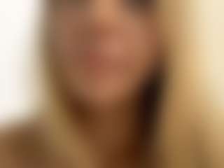 Live cam show with RosendaAughtry - Body Massage on Fling VIP Chat