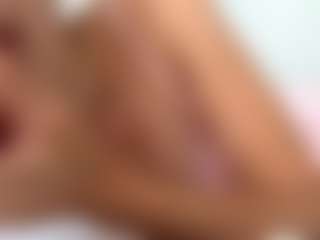 Live cam show with RosendaAughtry - Camel Toe on nudelive.tv