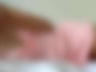 Live cam show with RosendaAughtry - Athletic Small Tits on Camsoda