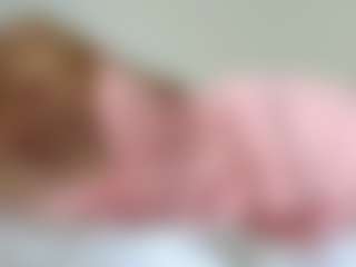 Live cam show with RosendaAughtry - Small Tits on Camsoda