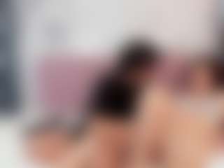 Live cam show with Sofia-Miller11 - Natural on luckytryst.com