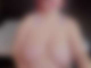 Cerecita02's Live Sex Cam Show
