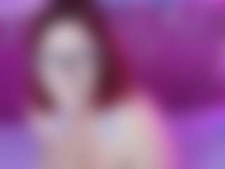 Live cam show with Cerecita02 - Nipple Piercings on dropp.cam