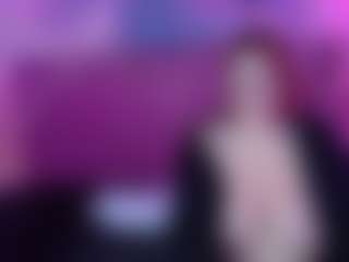 Live cam show with Cerecita02 - Nipple Piercings on Camsoda