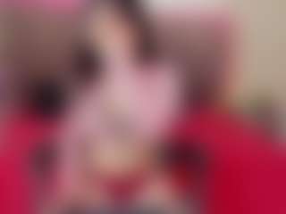 Live cam show with Nelly-Rose - Lactating on livesuperchat.net