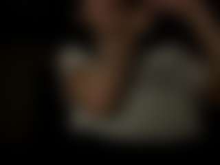 Live cam show with UlaKarimi - Young Adult on SmokeAndPoke